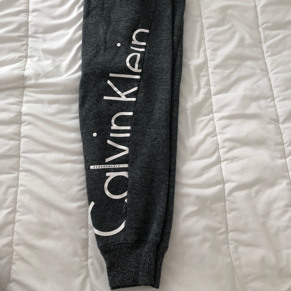 Calvin Klein Jogger Gray